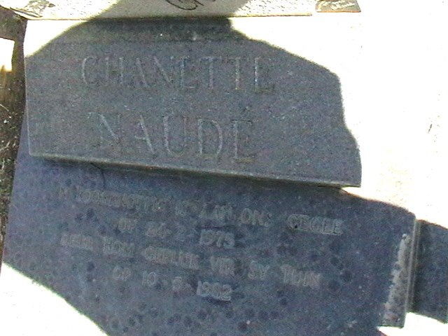 NAUDE Chanette 1975-1982
