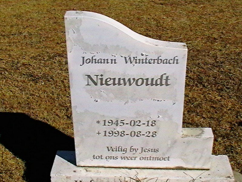 NIEUWOUDT Johan Winterbach 1945-1998