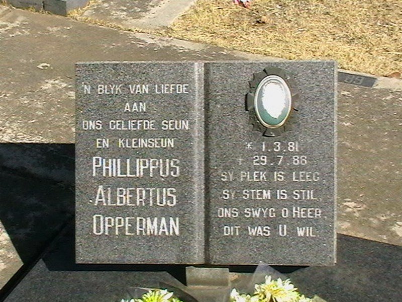 OPPERMAN Phillippus Albertus 1981-1988