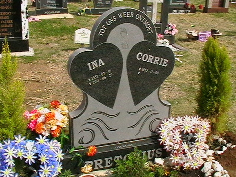 PRETORIUS Corrie 1955- &amp; Ina 1957-2011