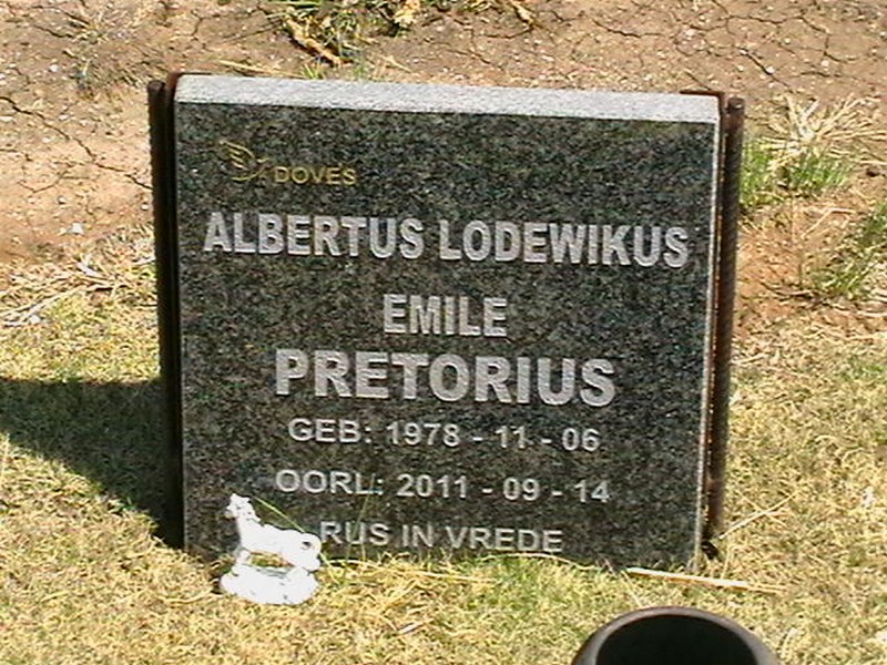 PRETORIUS Albertus Lodewikus Emile 1978-2011