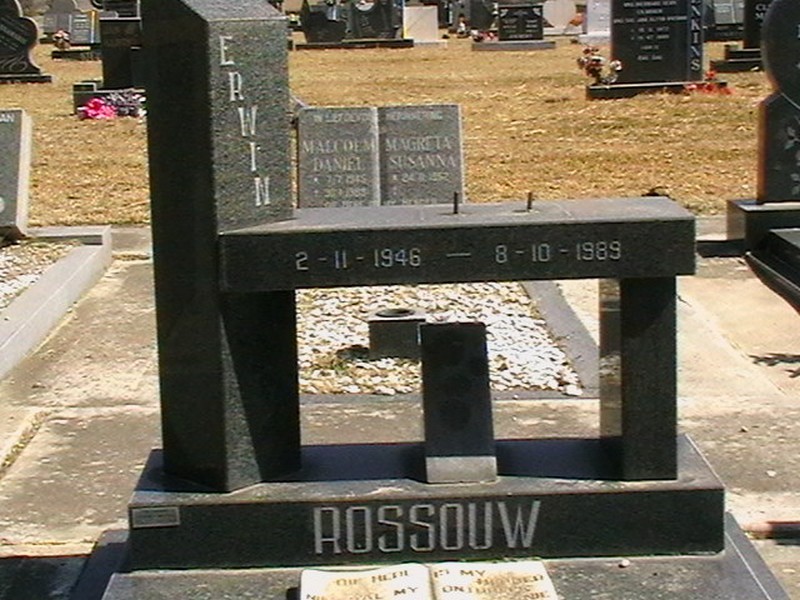 ROSSOUW Erwin 1946-1989
