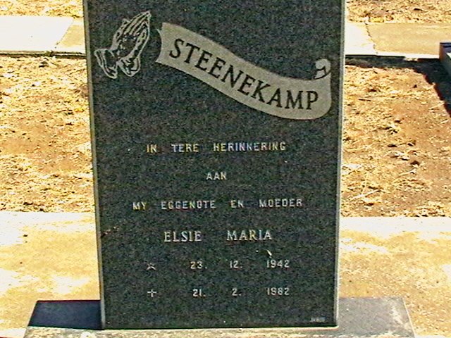 STEENEKAMP Elsie Maria 1942-1982