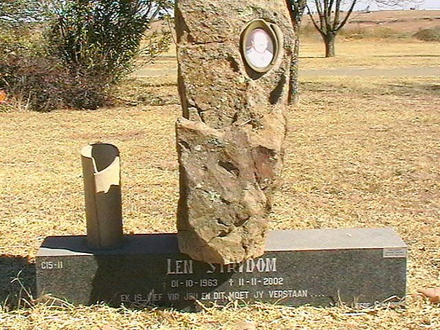 STRYDOM Len 1963-2002