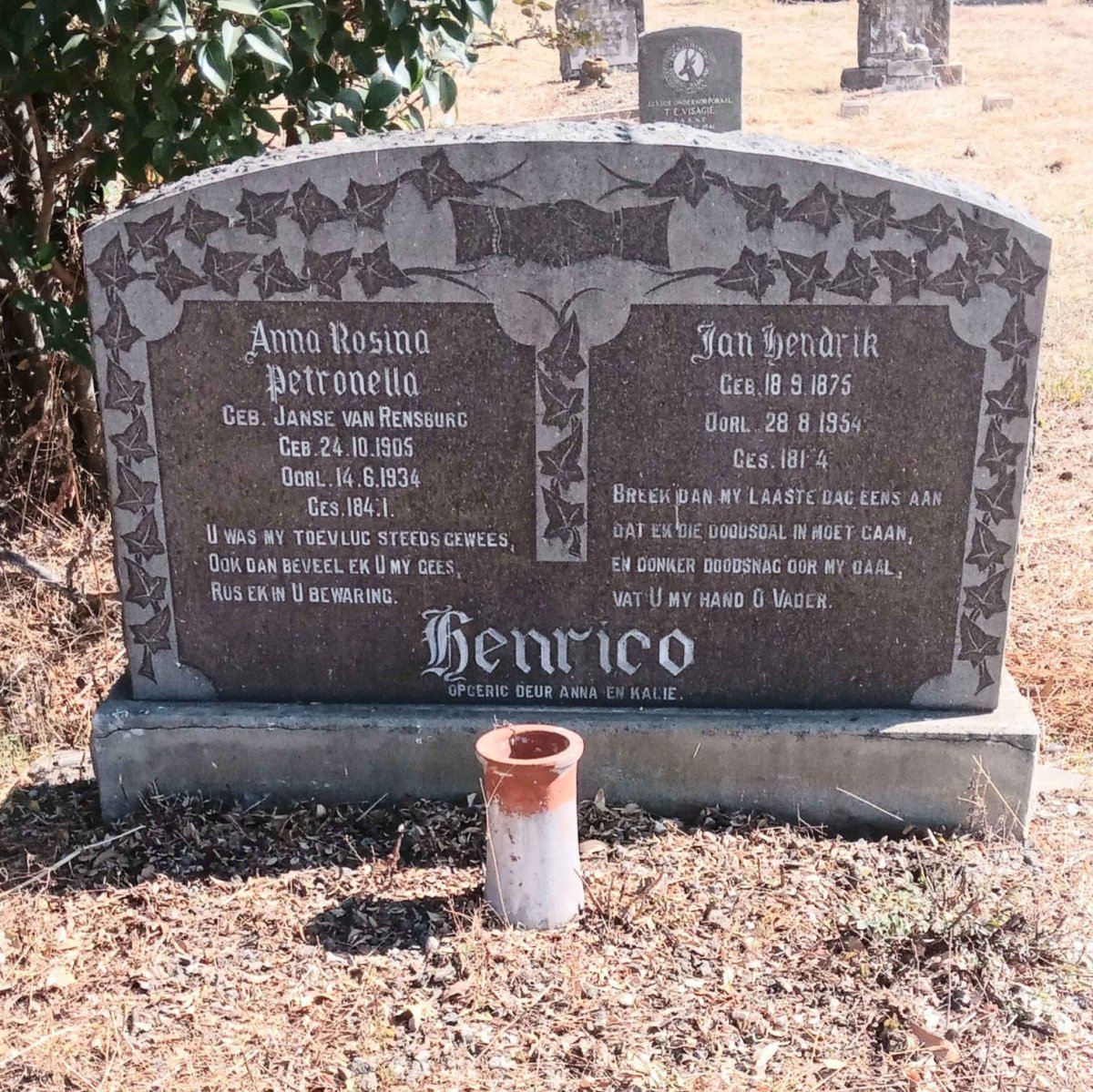HENRICO Jan Hendrik 1875-1954 & Anna Rosina Petronella nee JANSE VAN RENSBURG 1905-1934