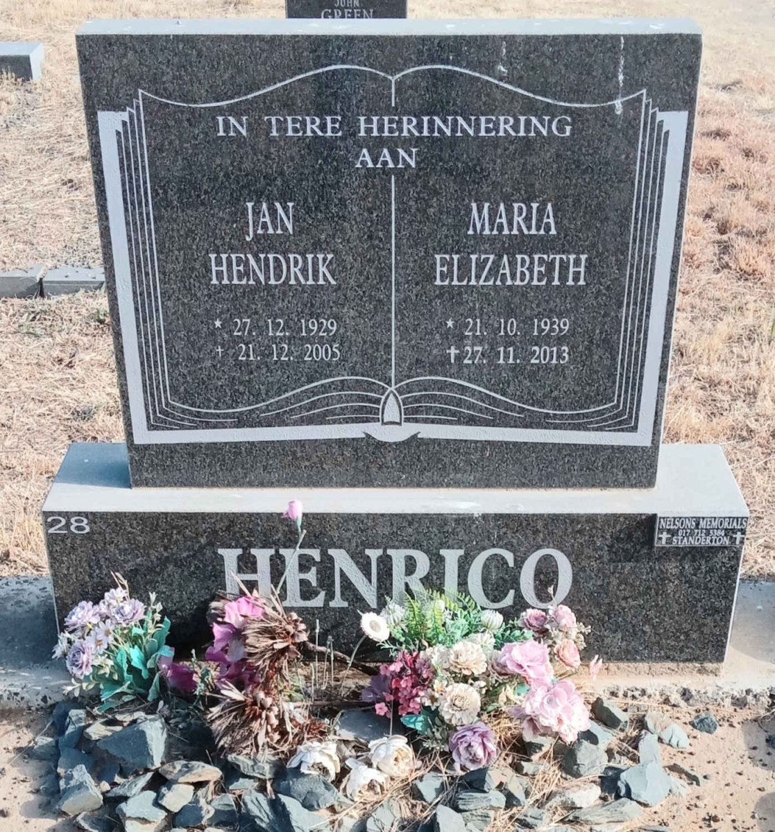 HENRICO Jan Hendrik 1929-2005 & Maria Elizabeth 1939-2013