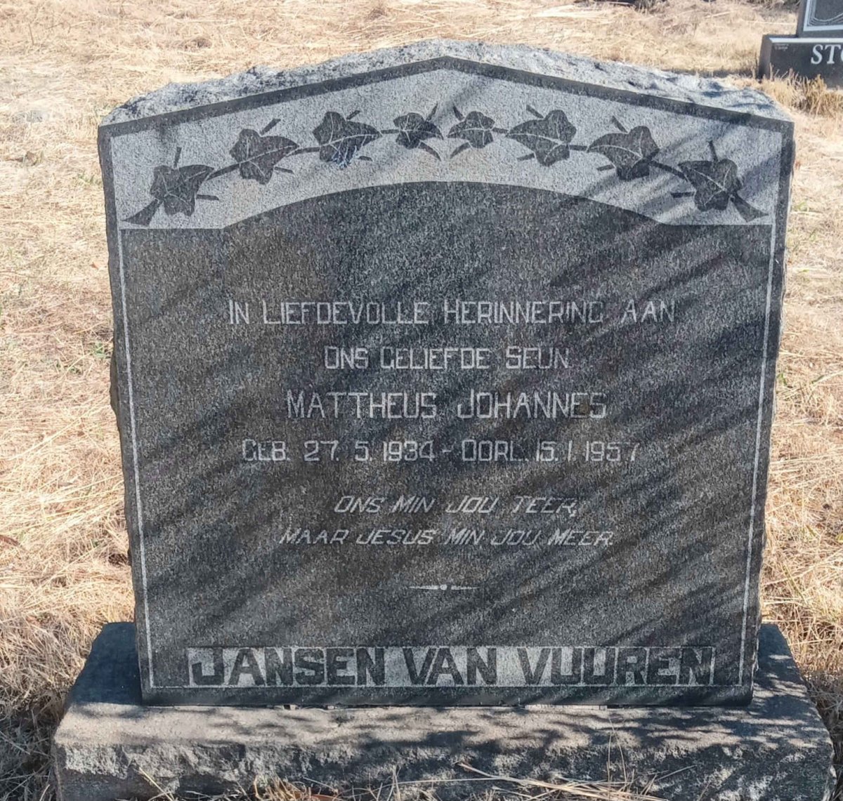 VUUREN Mattheus Johannes, Jansen van 1934-1957
