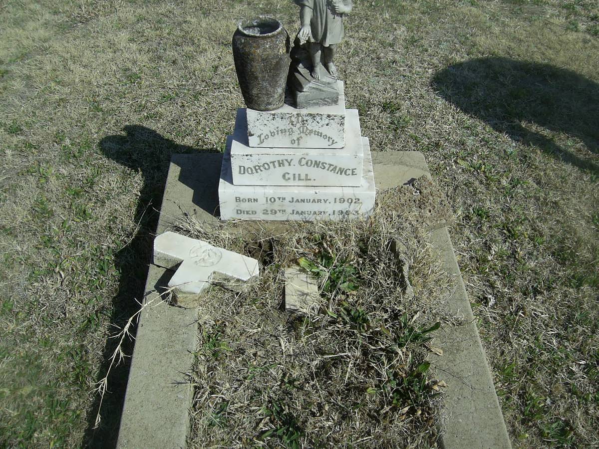 GILL Dorothy Constance 1902-1983