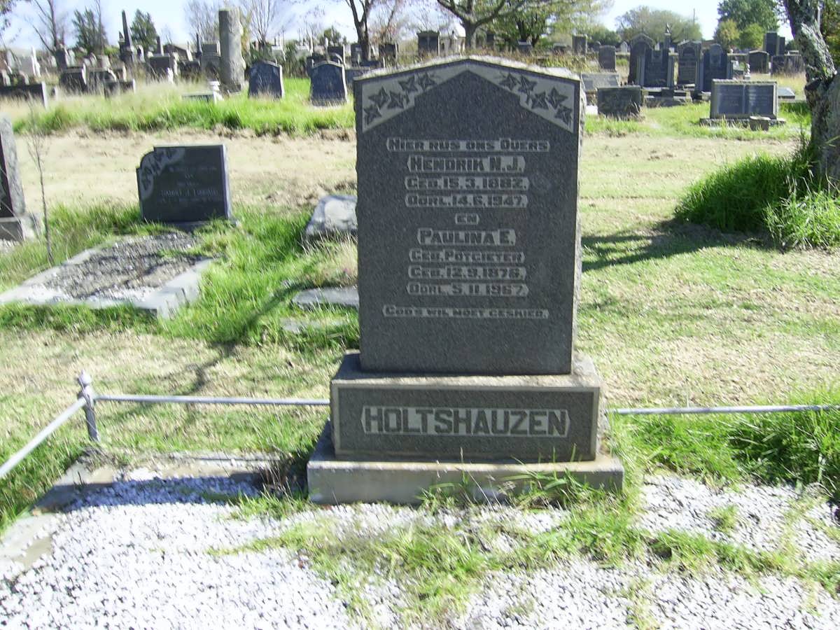 HOLTSHAUZEN Hendrik N.J. 1882-1947 &amp; Paulina E. POTGIETER 1876-1967