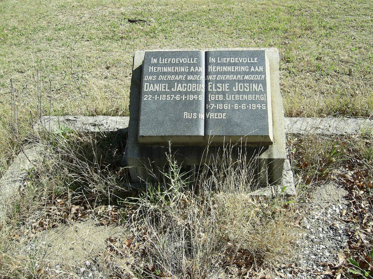 THERON Daniel Jacobus 1857-1945 &amp; Elsie Josina LIEBENBERG 1861-1945
