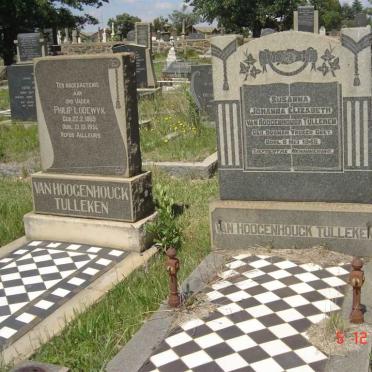 TULLEKEN Philip Lodewyk, HOOGENHOUCK 1869-1954 & Susanna Johanna Elizabeth voorheen GREY nee BOSMAN -1945