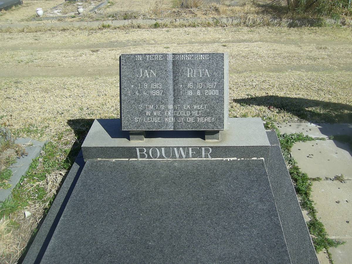 BOUWER Jan 1913-1987 &amp; Rita 1917-2000