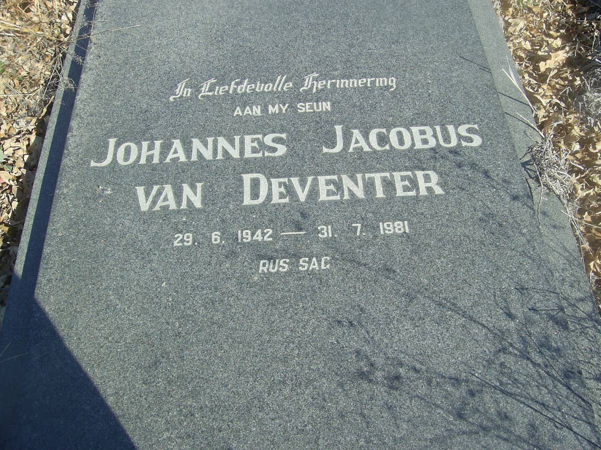 DEVENTER Johannes Jacobus, van 1942-1981