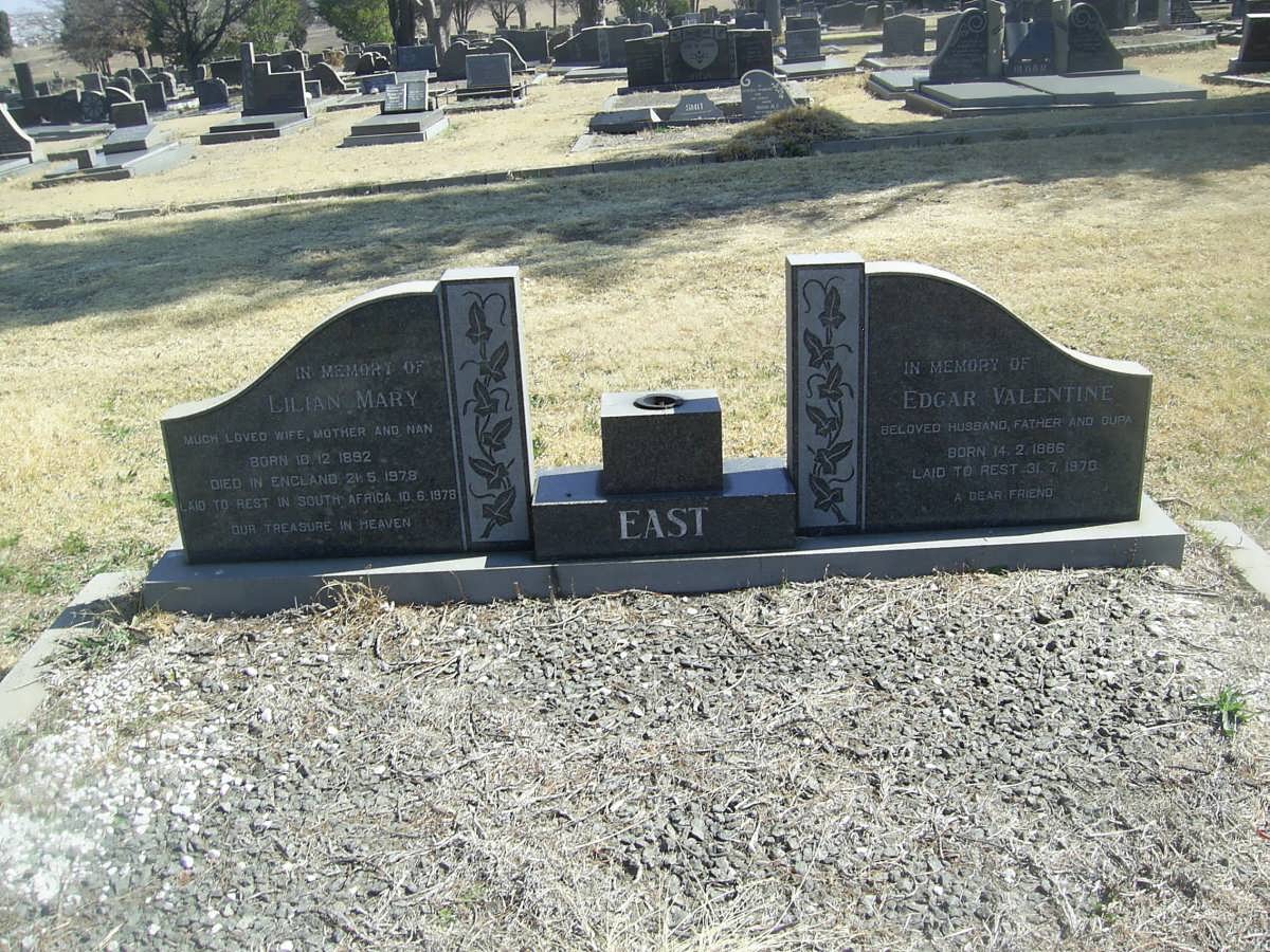 EAST Edgar Valentine 1886-1970 &amp; Lilian Mary 1892-1978