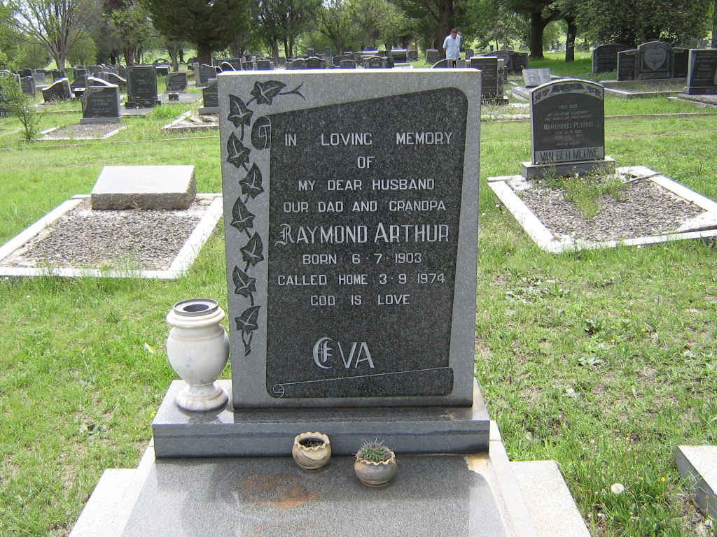 EVA Raymond Arthur 1903-1974