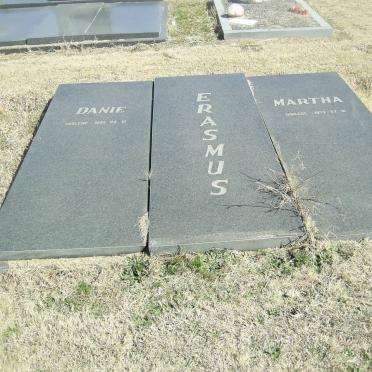 ERASMUS Danie &amp; Martha 
