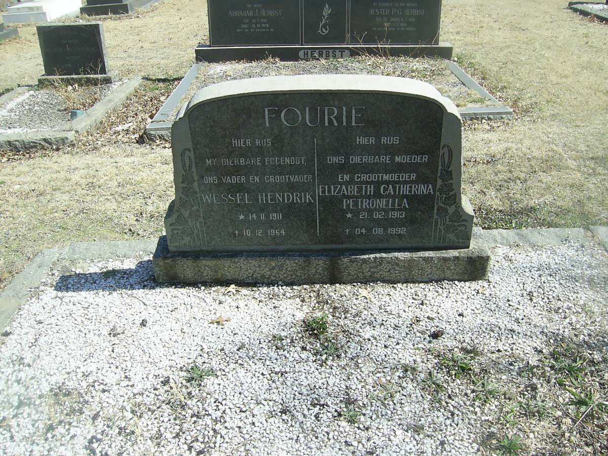 FOURIE Wessel Hendrik 1914-1964 &amp; Elizabeth Catharina Petronella 1913-1992