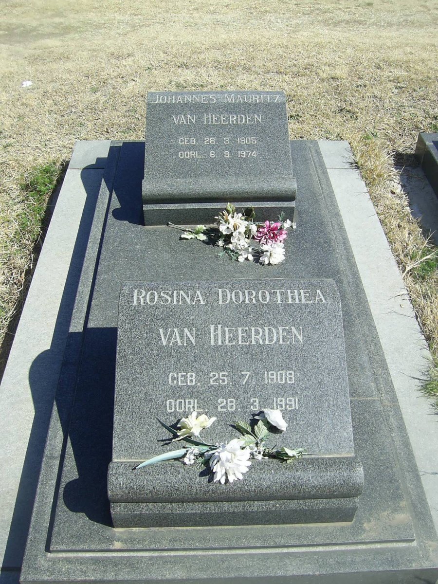 HEERDEN Johannes Mauritz, van 1905-1974 &amp; Rosina Dorothea 1908-1991