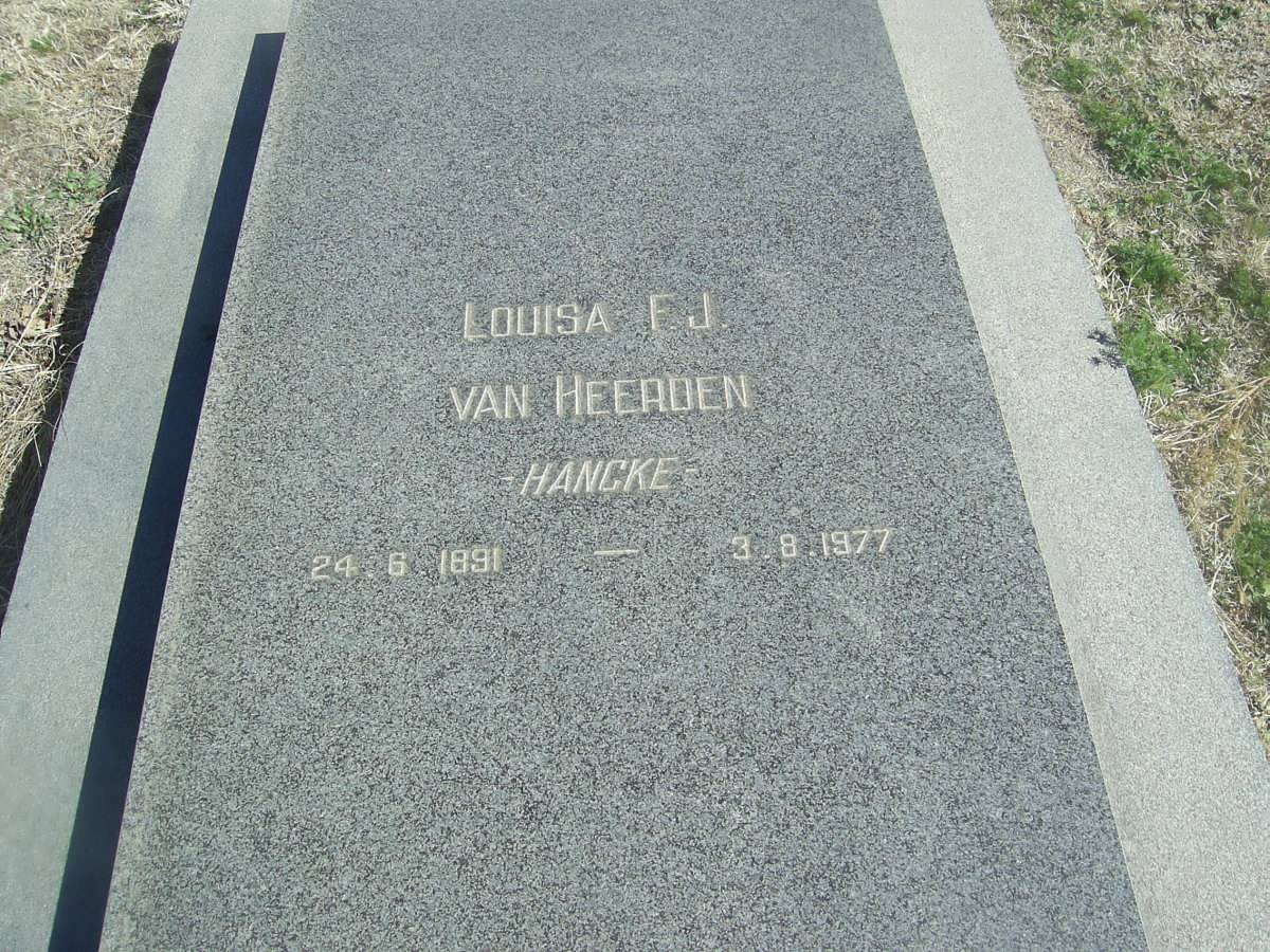 HEERDEN Louisa F.J., van nee HANCKE 1891-1977
