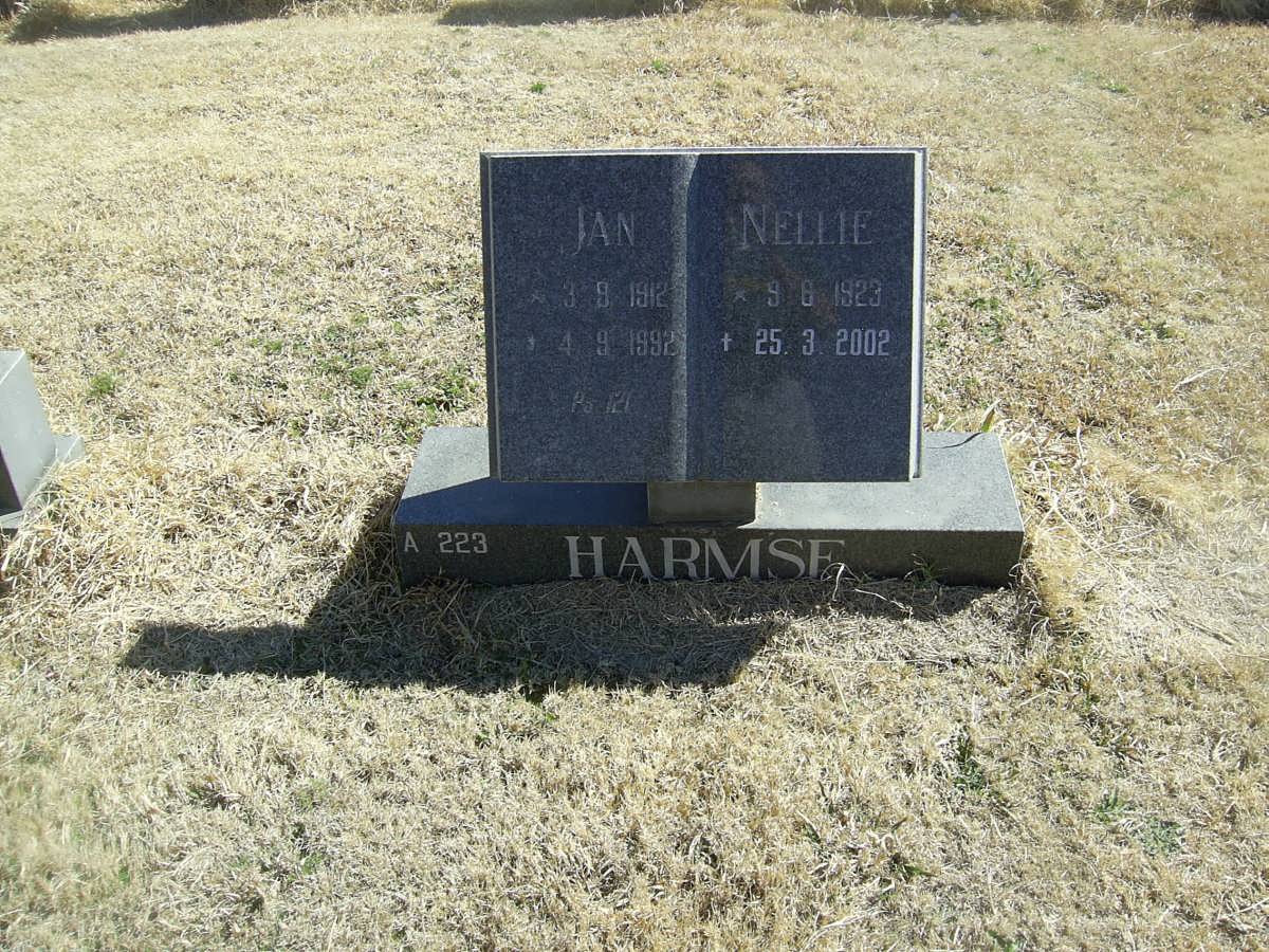HARMSE Jan 1912-1992 &amp; Nellie 1923-2002