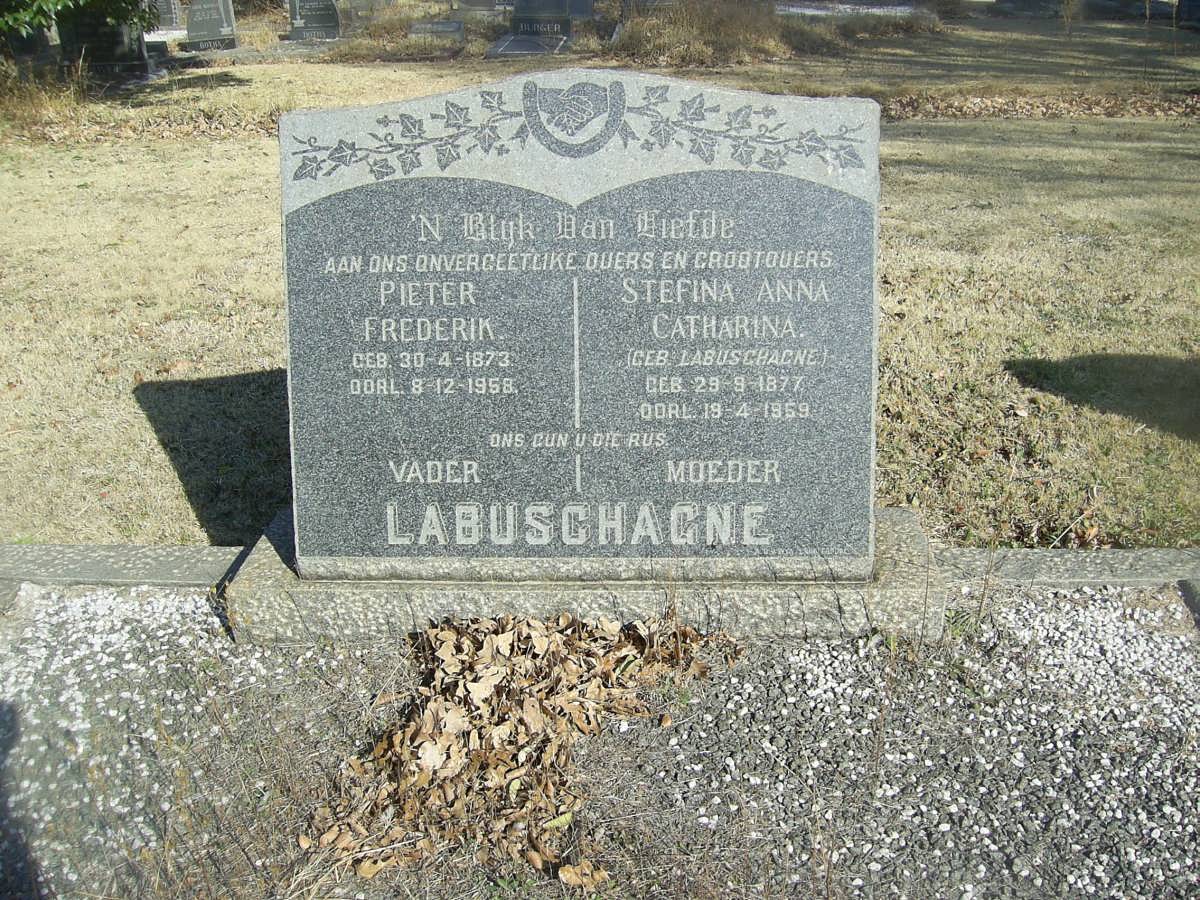LABUSCHAGNE Pieter Frederik 1873-1958 &amp; Stefina Anna Catharina LABUSCHAGNE 1877-1959