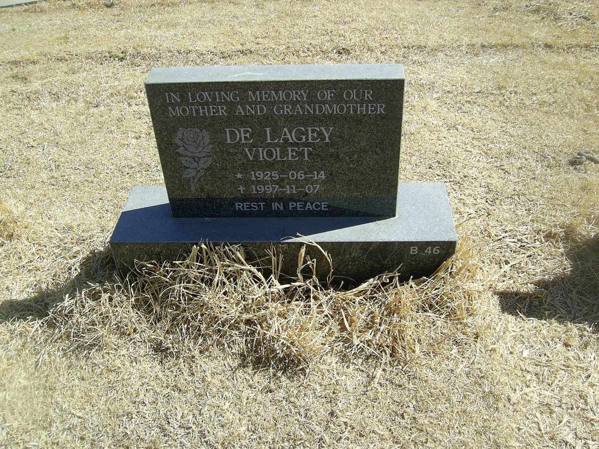 LACEY Violet, de 1925-1997