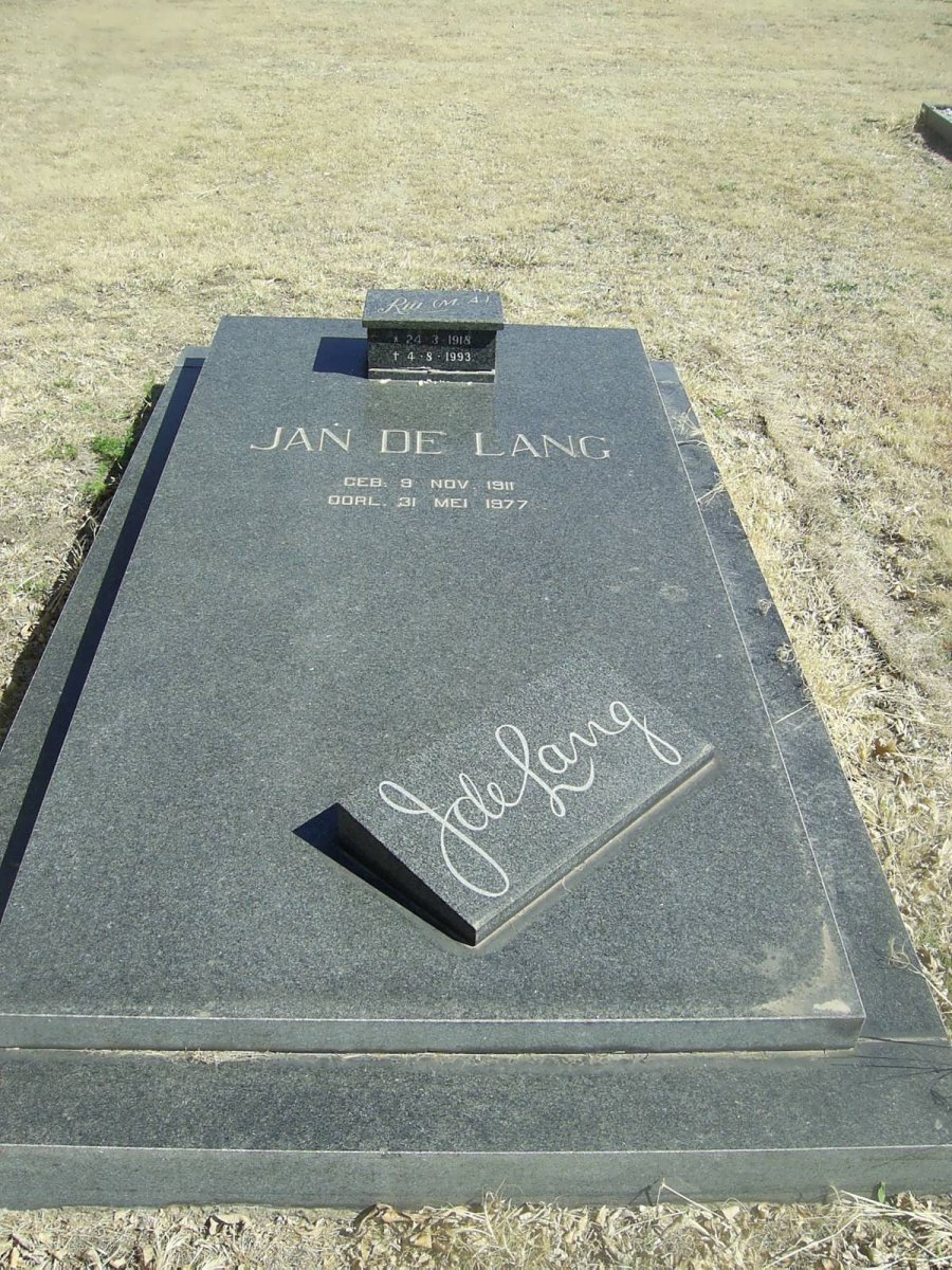 LANG Jan, de 1911-1977 &amp; Ria M.J. 1915-1993