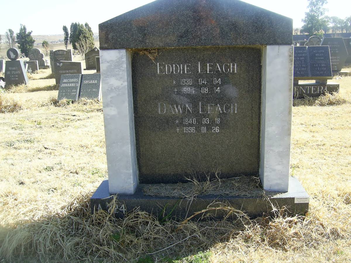 LEACH Eddie 1938-1994 &amp; Dawn 1940-1996