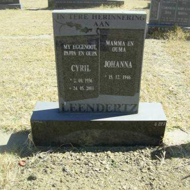 LEENDERTZ Cyril 1936-2000 &amp; Johanna 1946-