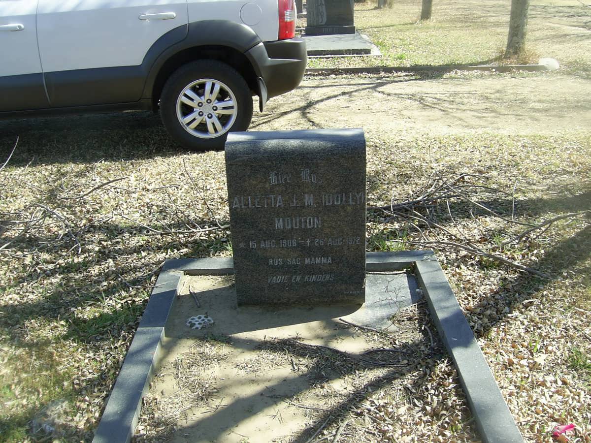 MOUTON Aletta J.M. nee TOOLLY 1908-1972