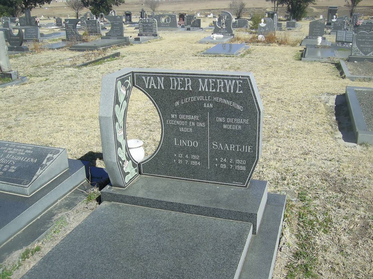MERWE Lindo, van der 1912-1984 &amp; Saartjie 1920-1998