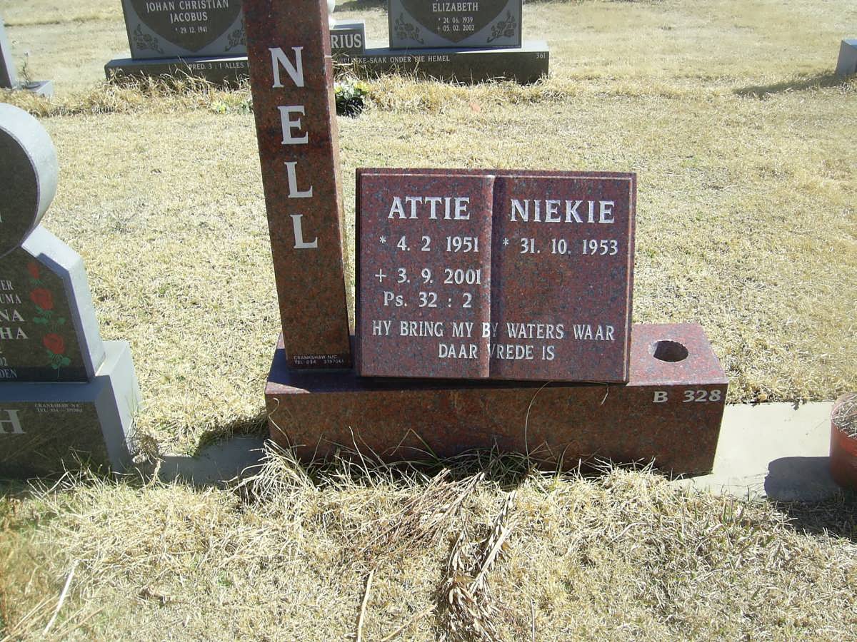 NELL Attie 1951-2001 &amp; Niekie 1953-