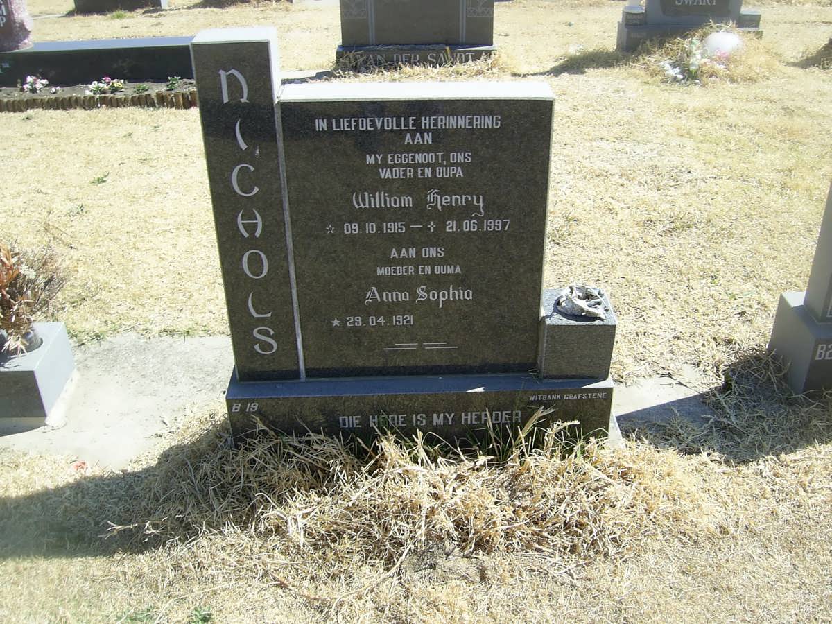 NICHOLS William Henry 1915-1997 &amp; Anna Sophia 1921-