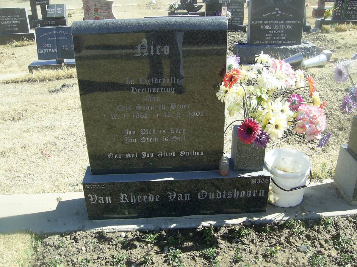 OUDTSHOORN Nico, van Rheede van 1962-2002