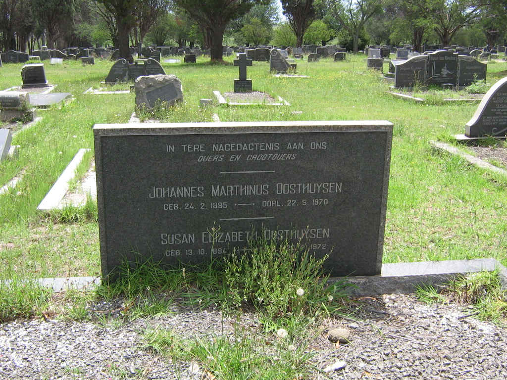 OOSTHUYSEN Johannes Marthinus 1895-1970 &amp; Susan Elizabeth 1894-1972