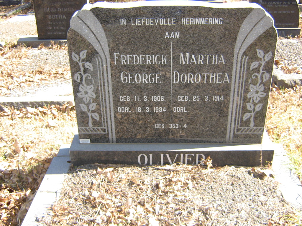 OLIVIER Frederick George 1906-1994 &amp; Martha Dorothea 1914-