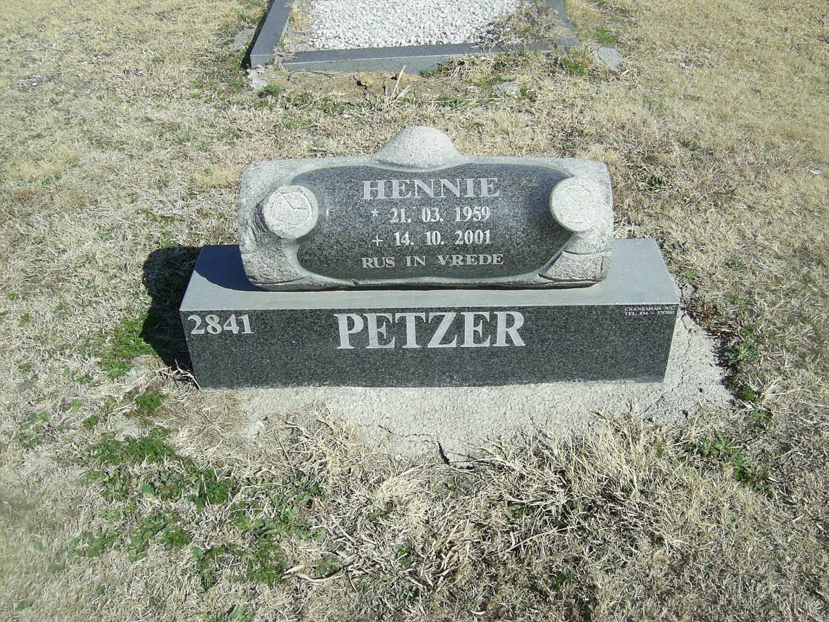 PETZER Hennie 1959-2001
