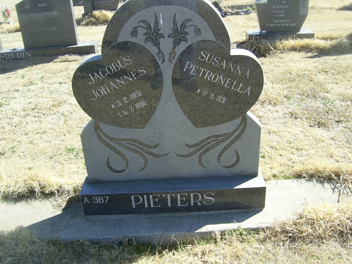 PIETERS Jacobus Johannes 1928-1995 &amp; Susanna Petronella 1931-