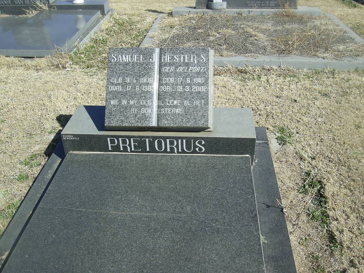 PRETORIUS Samuel J. 1906-1982 &amp; Hester DELPORT 1910-2002