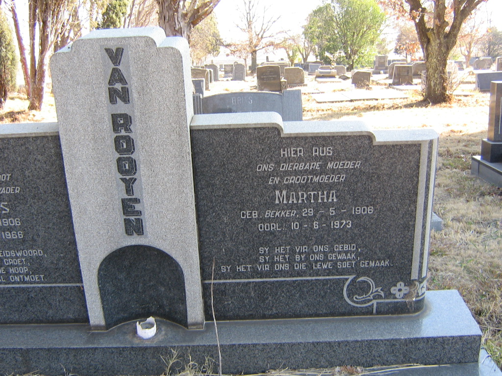 ROOYEN Hermanus, van 1906-1966 &amp; Martha BEKKER 1906-1973
