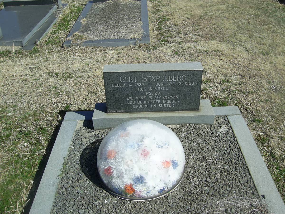 STAPELBERG Gert 1937-1980