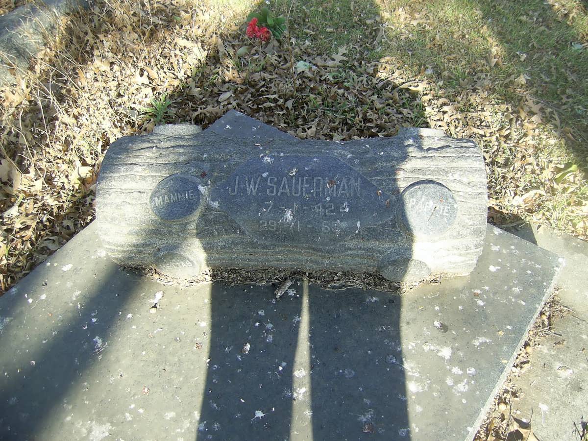 SAUERMAN J.W. 1942-195?
