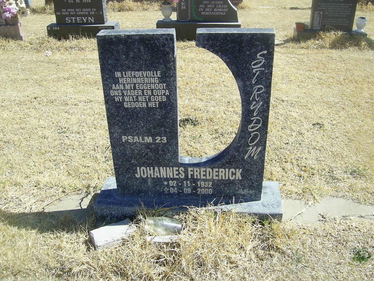 STRYDOM Johannes Frederick 1932-2000