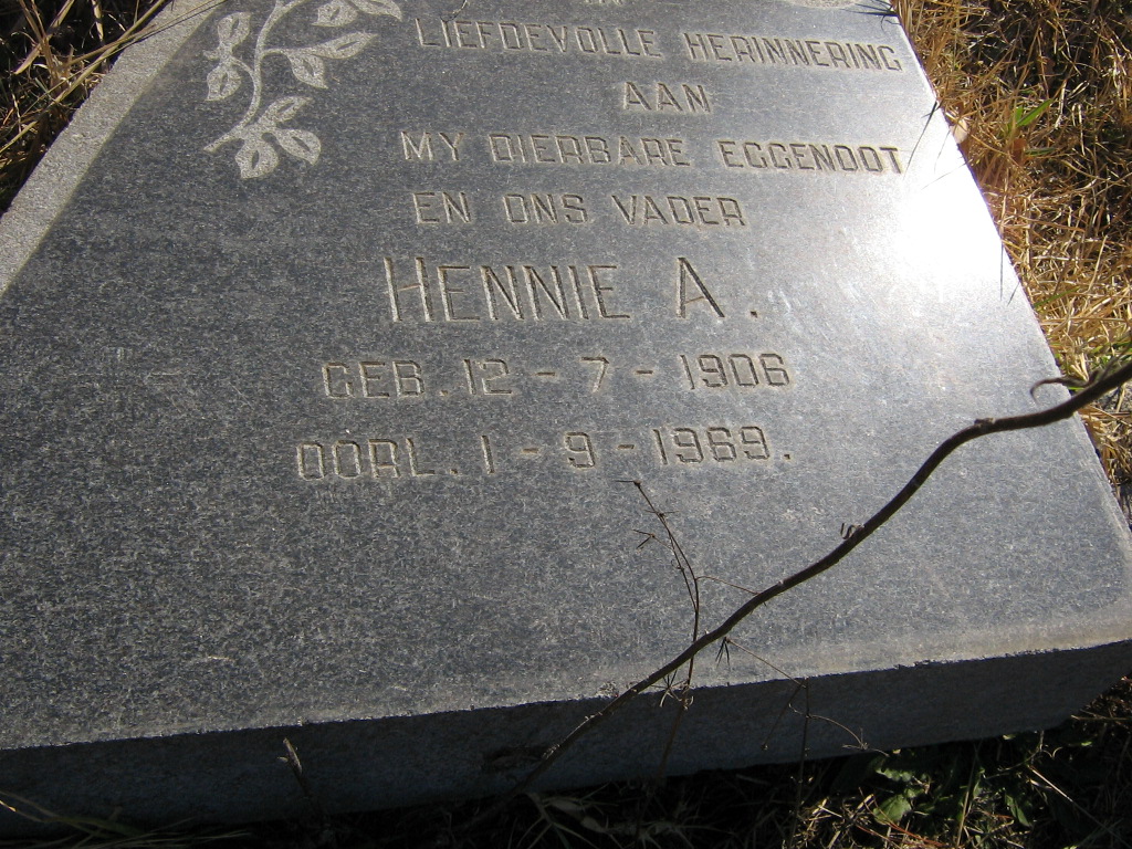 SMIT Hennie A. 1906-1969 &amp; Maria M.C. V.D. MERWE 1910-1970