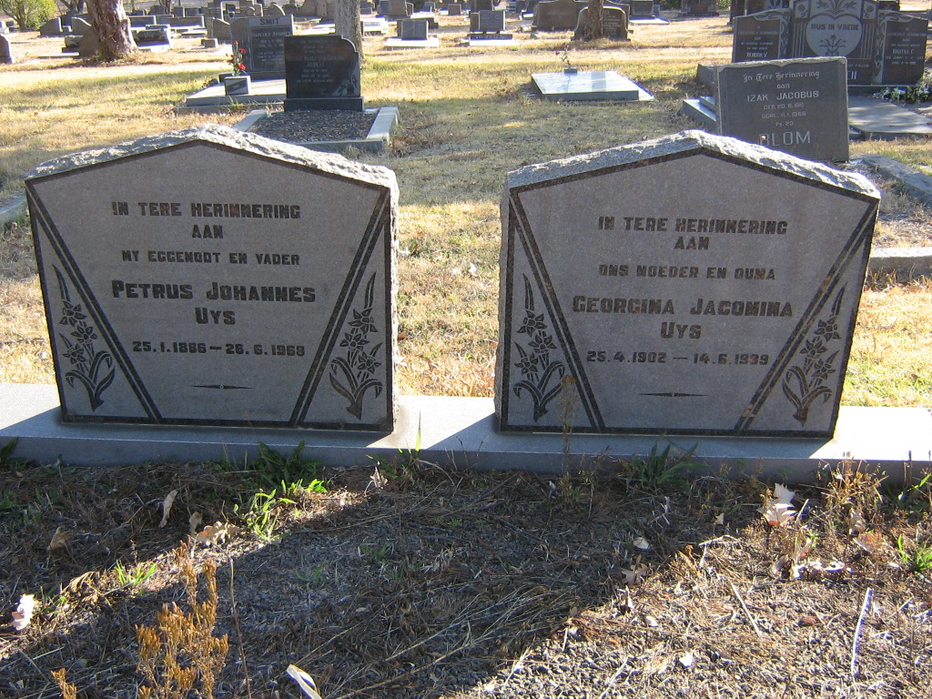 UYS Petrus Johannes 1886-1968 &amp; Georgina Jacomina 1902-1939