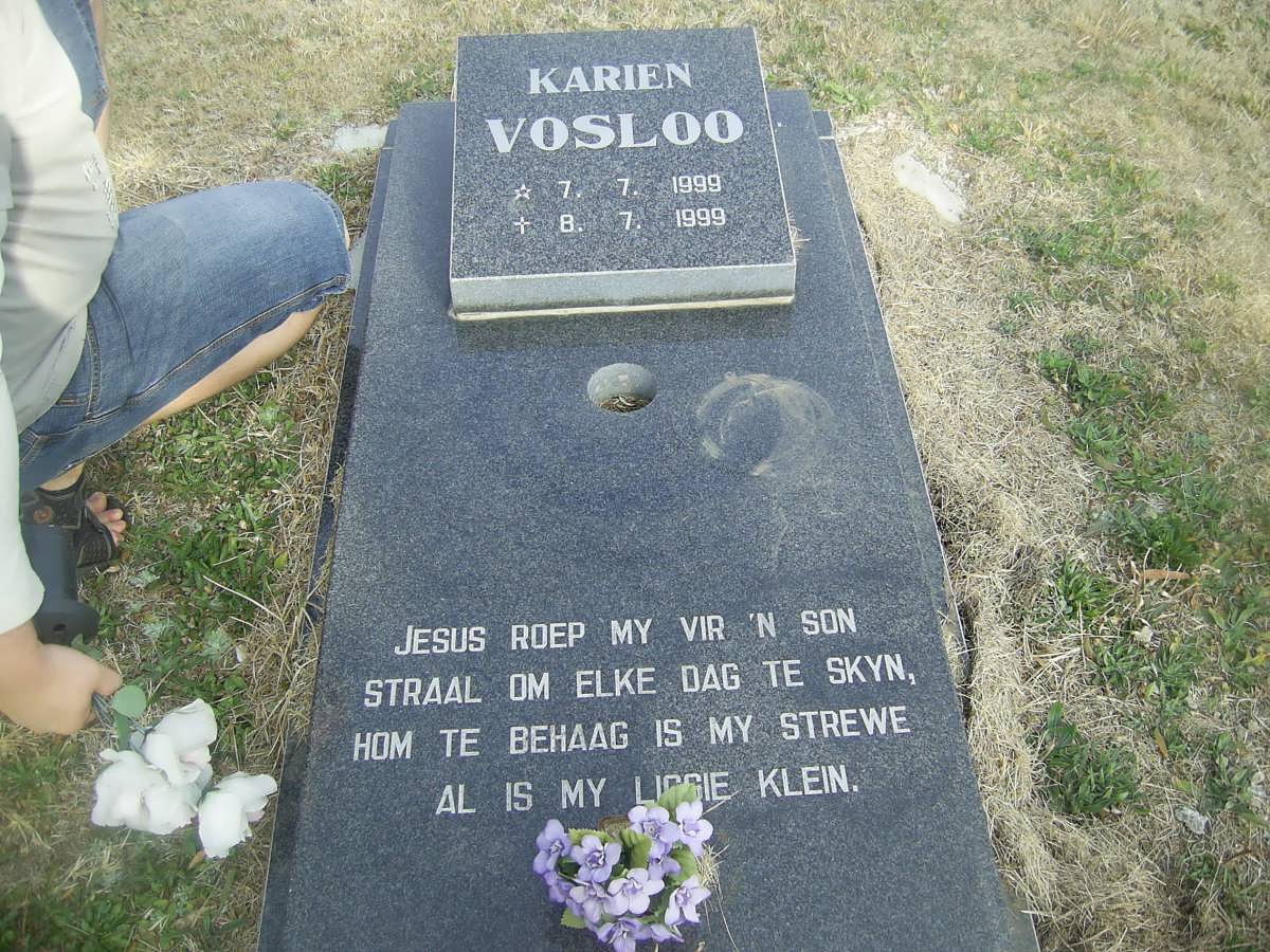 VOSLOO Karien 1999-1999