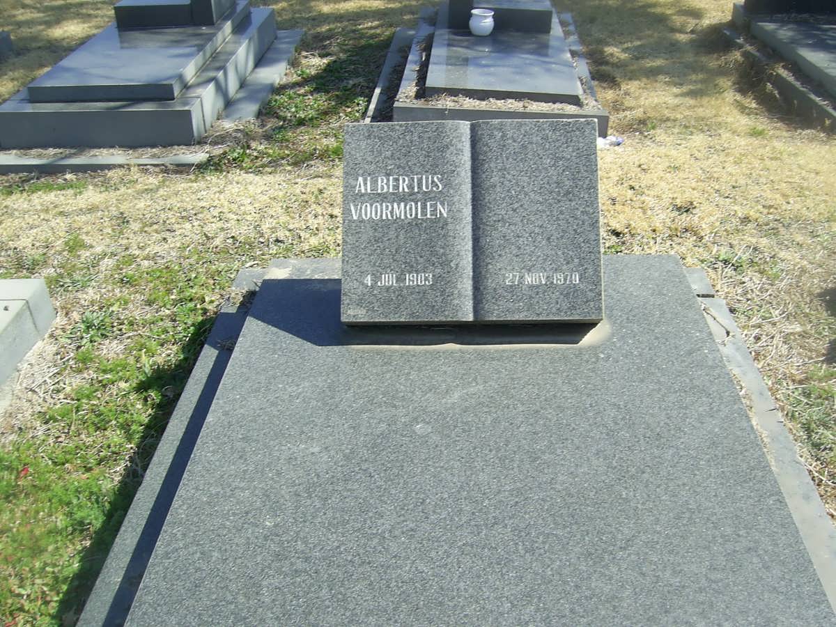VOORMOLEN Albertus 1903-1970