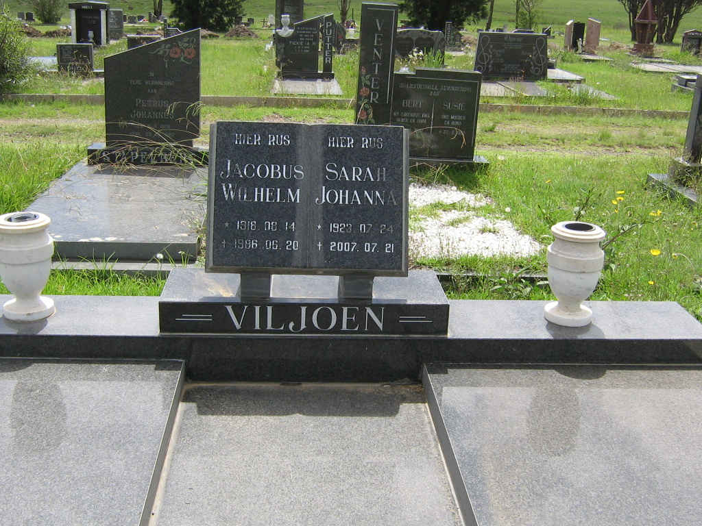 VILJOEN Jacobus Wilhelm 1916-1986 &amp; Sarah Johanna 1923-2007