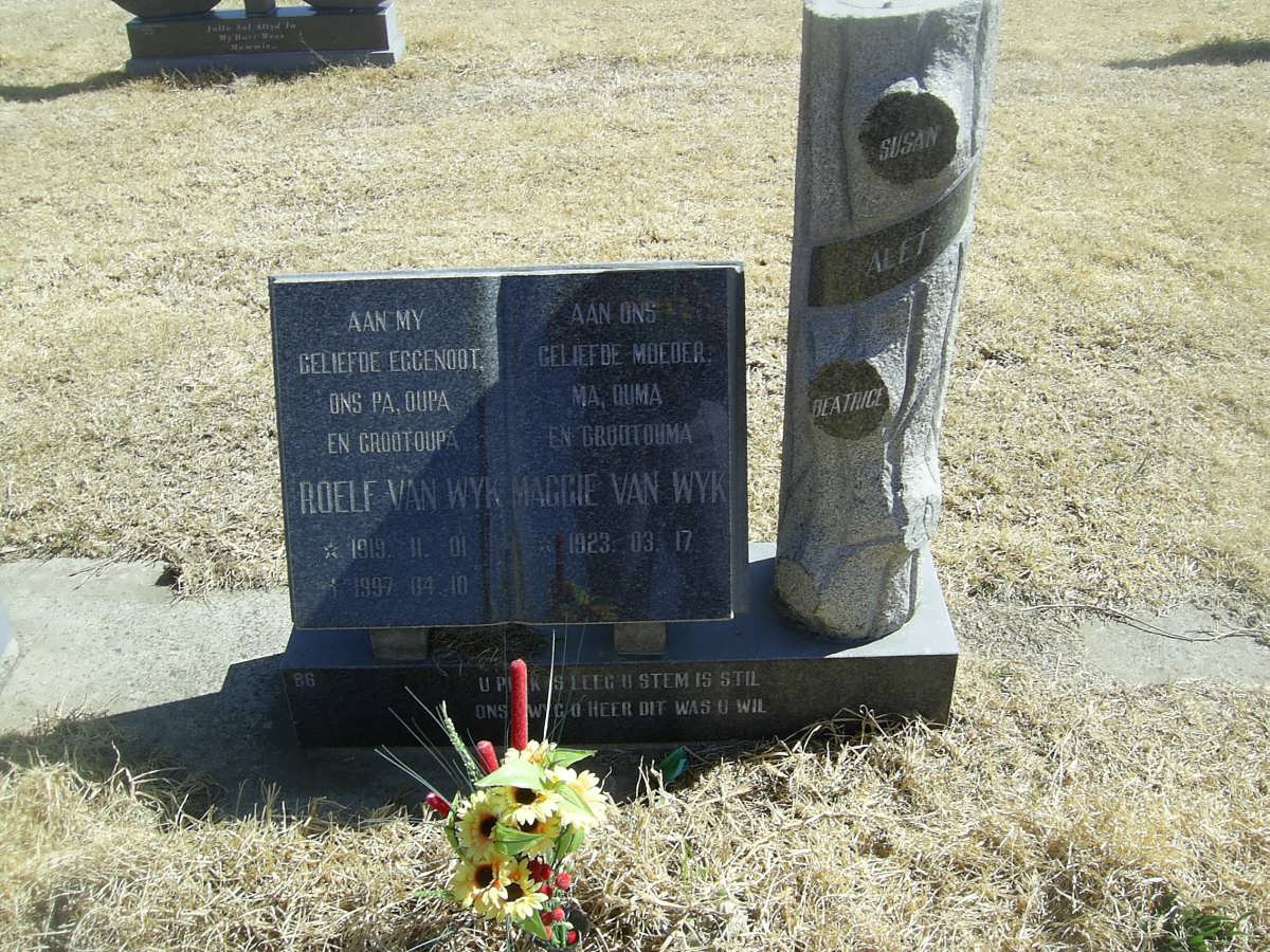 WYK Roelf, van 1919-1997 &amp; Maggie 1923-