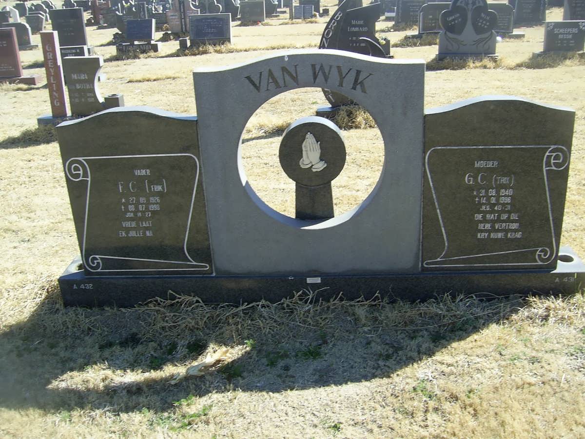 WYK F.C., van 1926-199? &amp; G.C. 1940-1996